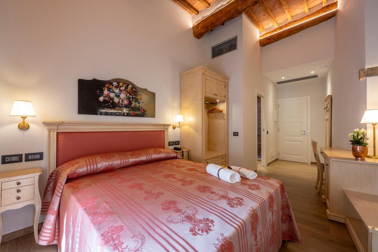 Montepulciano Stazione Palazzo Del Mercante מראה חיצוני תמונה